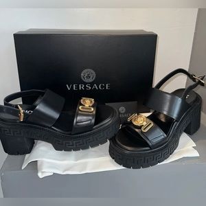 Versace Medusa Plaque Sandal 7 US Black Gold Platform Biggie logo leather shoe